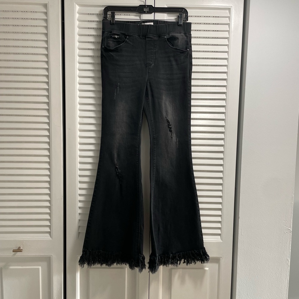 Black Flared Women's Jeans